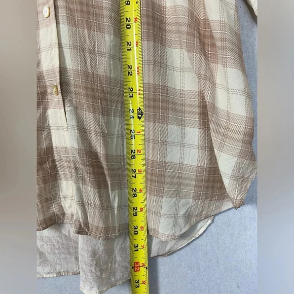 Wilfred Aritzia check print 100% silk “Alma” button oversized  blouse Sz M - Picture 12 of 13